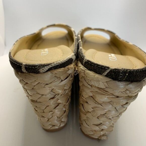 CL by Laundry Giraffe Print Platform Open Toe Mule Shoe - Picture 5 of 8